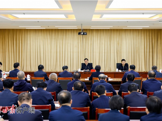 胡昌升在省委黨校（甘肅行政學(xué)院）調(diào)研時(shí)強(qiáng)調(diào)牢記為黨育才為黨獻(xiàn)策初心使命 以實(shí)際成效服務(wù)全省高質(zhì)量發(fā)展 石謀軍參加